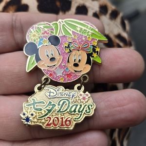 Mickey and Minnie Tokyo Resort Disney Trading Pin